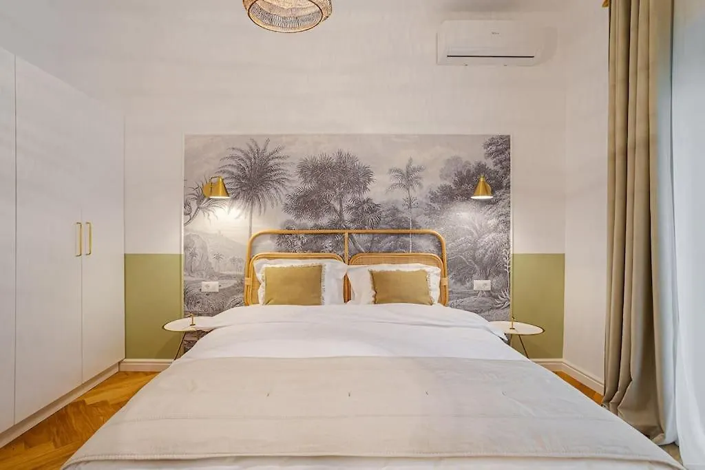Lejlighed Designer Signature 2 Bdr Cismigiu Park 80Sqm Bukarest