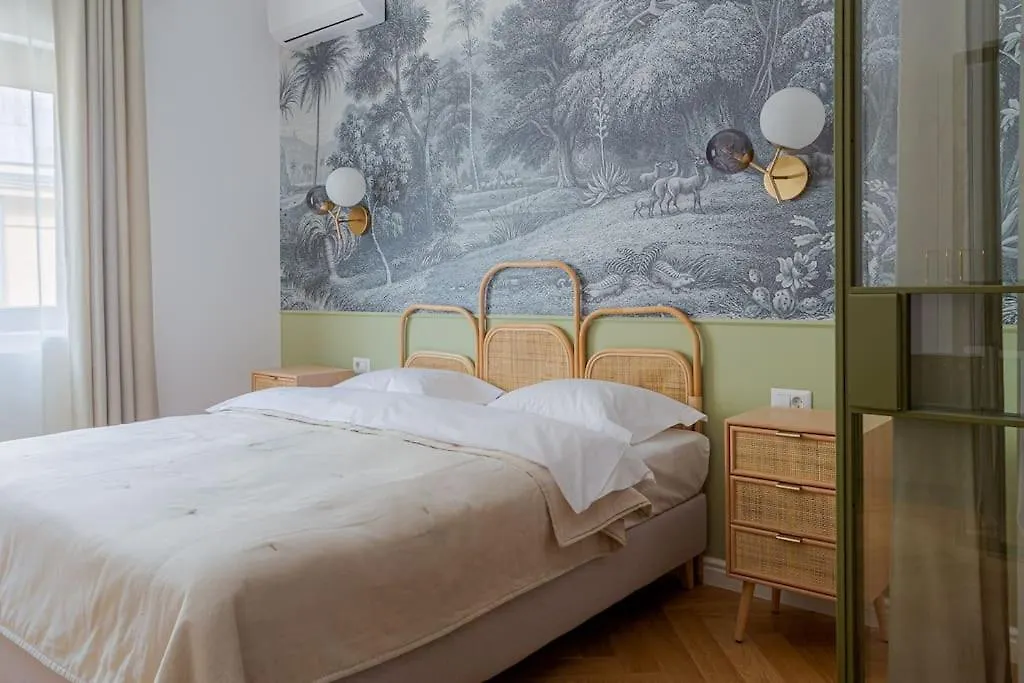 Designer Signature 2 Bdr Cismigiu Park 80Sqm Bukarest Rumænien
