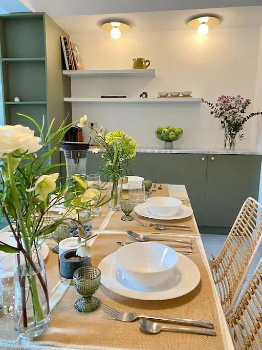 Designer Signature 2 Bdr Cismigiu Park 80Sqm Bukarest 0*,  Rumænien