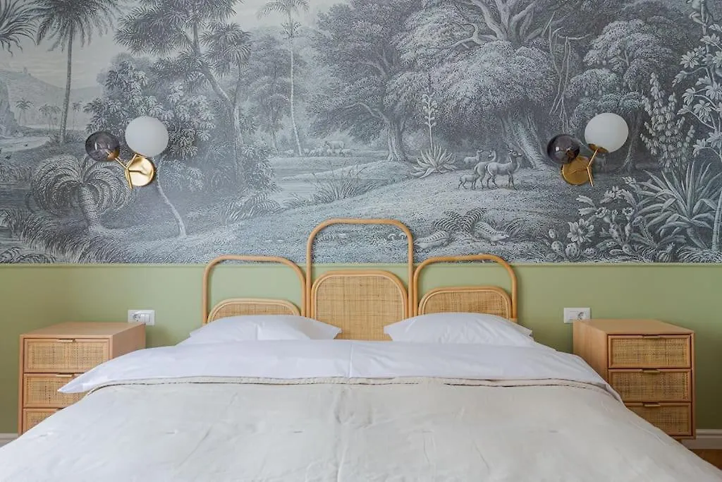 Designer Signature 2 Bdr Cismigiu Park 80Sqm Bukarest 0*,  Rumænien